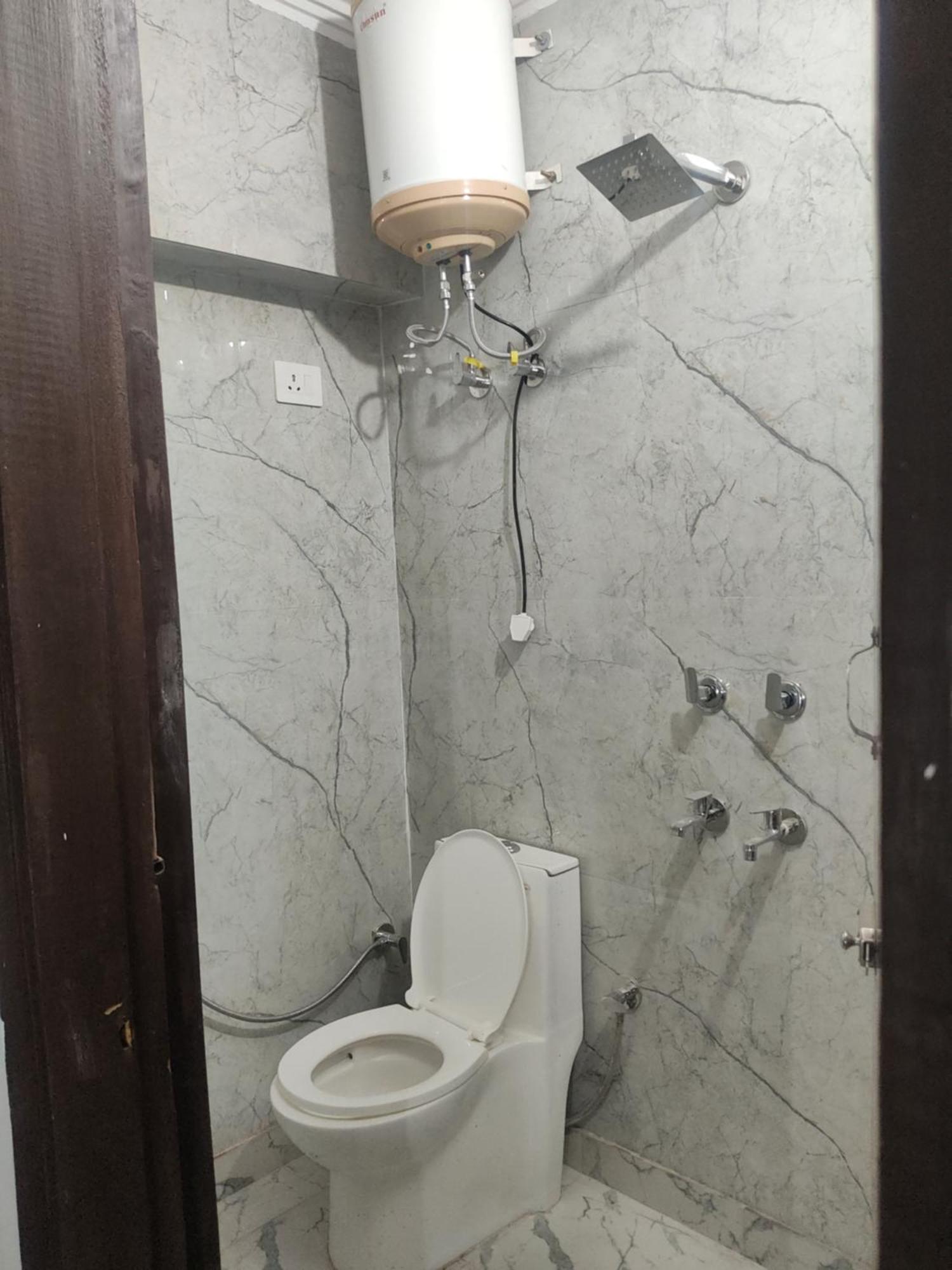 فندق Enchanted The Roof Rekha, With Private Trace Garden نيودلهي المظهر الخارجي الصورة